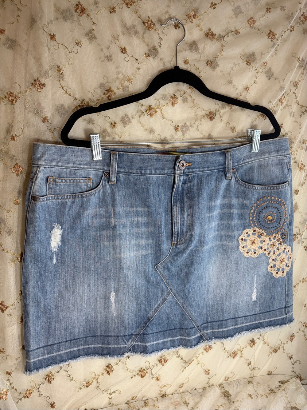 Y2K Old Navy Plus Size Mini Denim Skirt